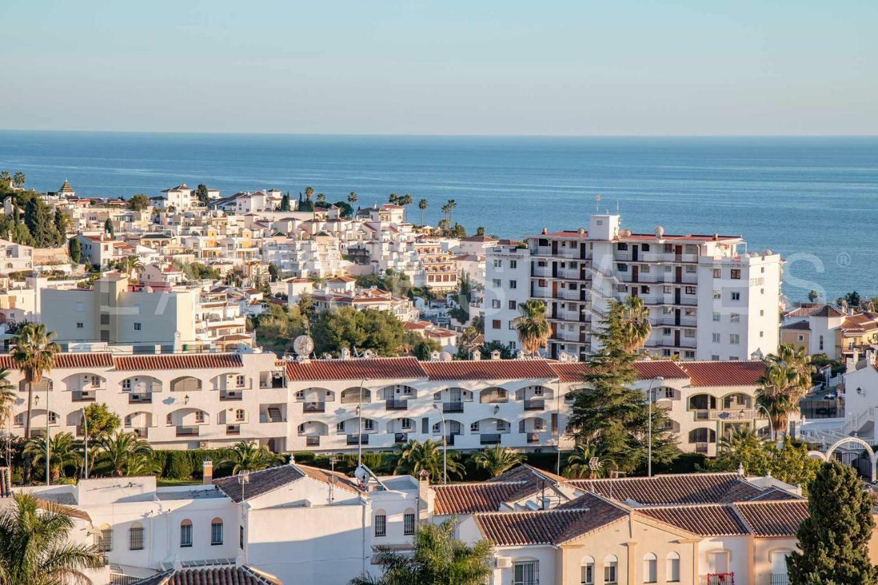 Spectacular Sea Views From Solana 5 Street, Nerja Appartement Buitenkant foto